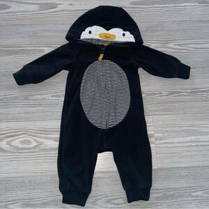 Carter’s Baby Boys or Girls 1 Pc Hooded Outfit Size 6 Months